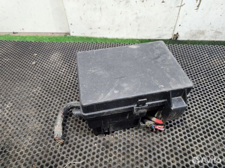 Блок предохранителей подкапотный Hover H2 H3