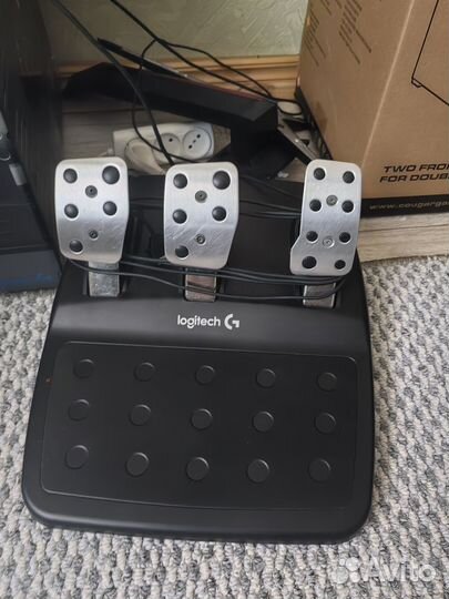 Игровой руль logitech g920
