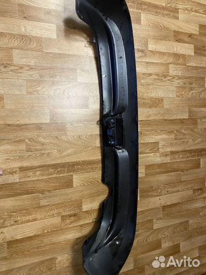 Накладка фартук заднего бампера Nissan Juke