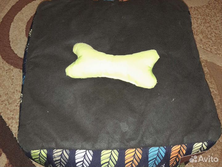 Лежанка для собак