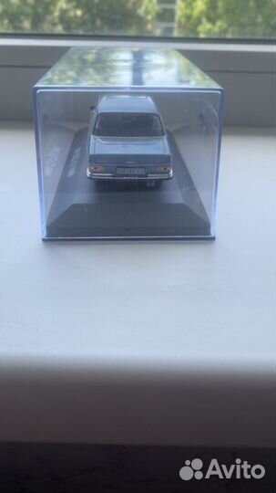Коллекционая модель Mercedes