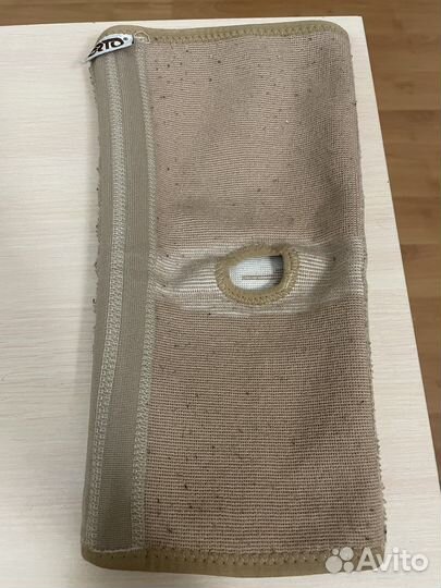 Бандаж на коленный сустав