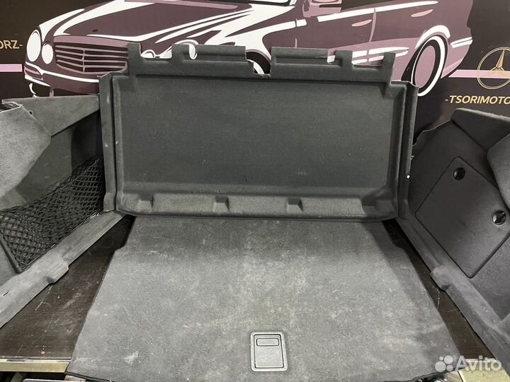 Комплект обшивок багажника мерседес w219