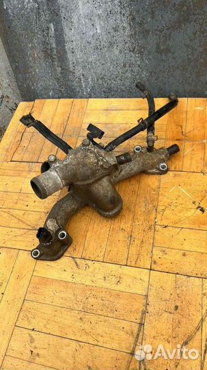 Корпус термостата Hyundai Sonata 2.7 2005-2010