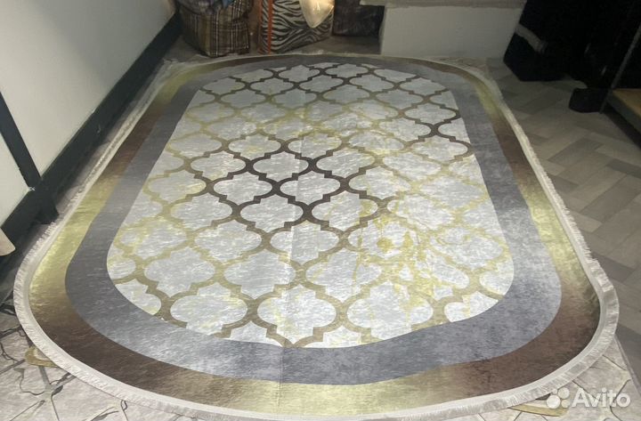 Ковер ьещворсовый овал Турция