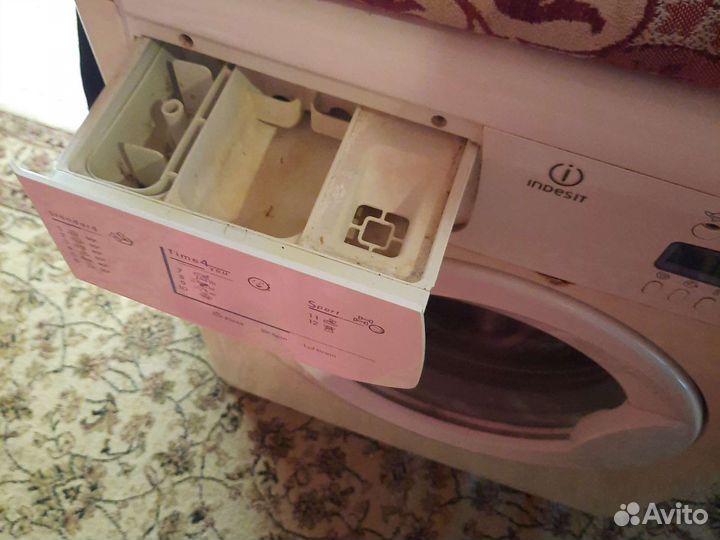 Стиральная машинка бу indesit