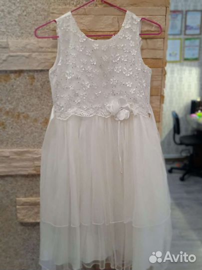 Платье на девочку 7-8 лет
