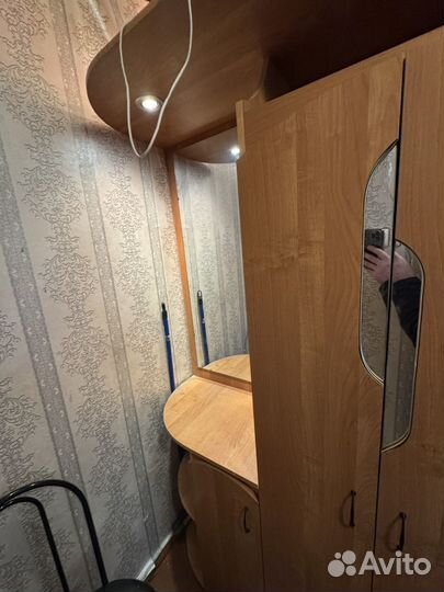 Шкаф в прихожую