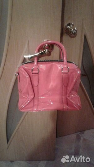 Сумка лаковая
