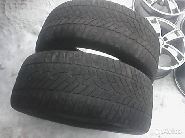 Goodyear UltraGrip Performance Gen-1 235/45 R17