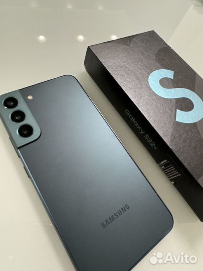 Samsung Galaxy S22+, 8/128 ГБ
