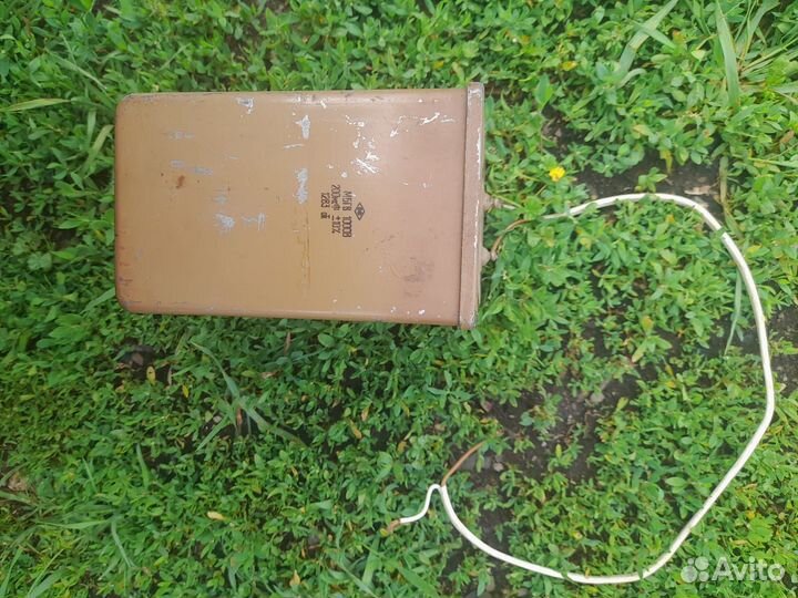 Конденсатор 200мкФ