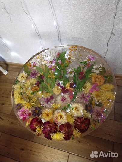 Журнальный столик из эпоксидной смолы