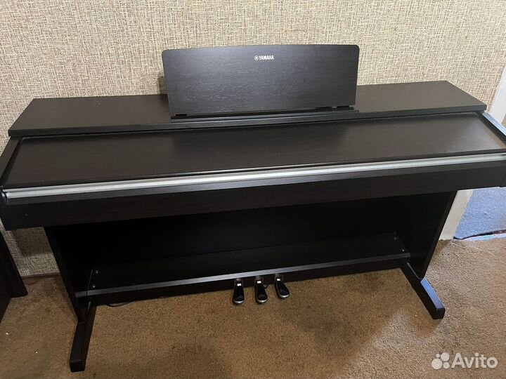 Цифровое пианино yamaha YDP-142R