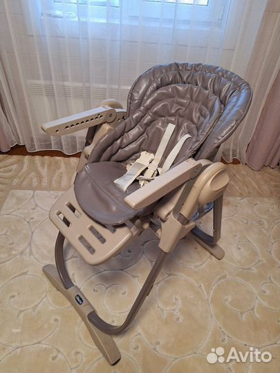 Стульчик для кормления Chicco polly magic