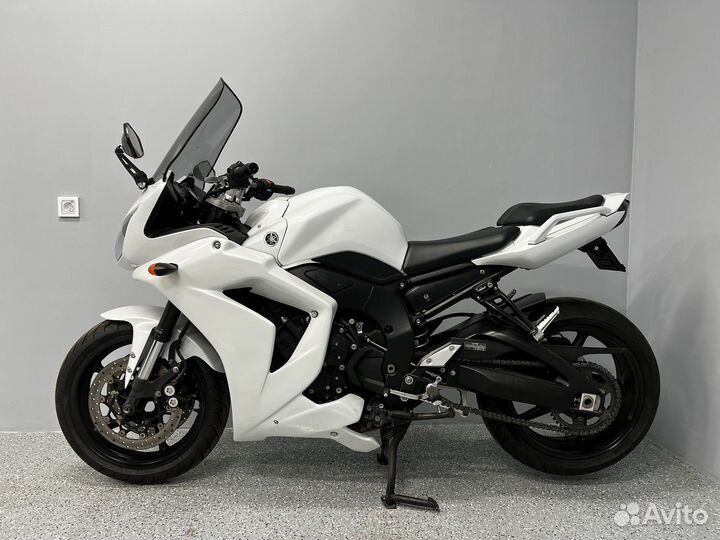 Yamaha FZ1