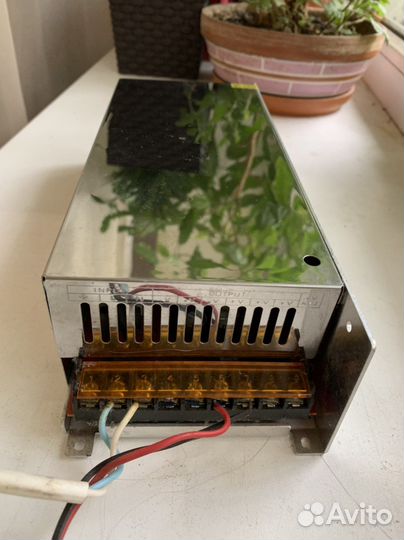 Блок питания