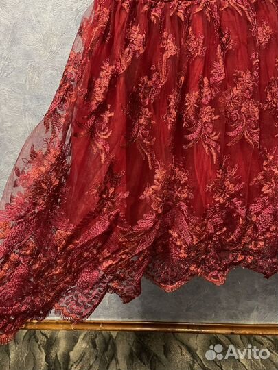 Вечернее платье