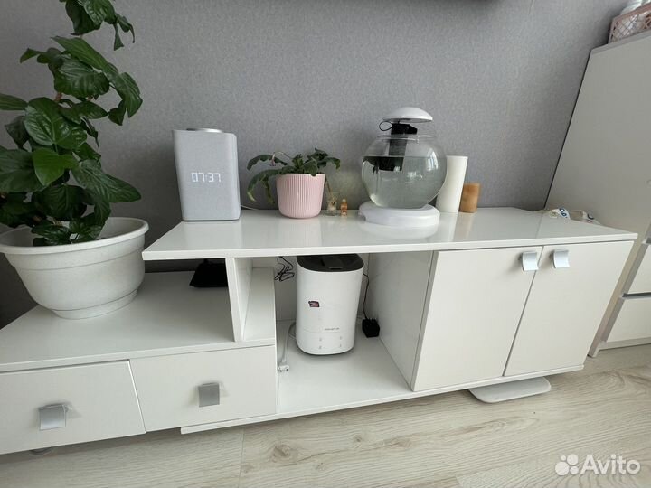 Тумба под телевизор