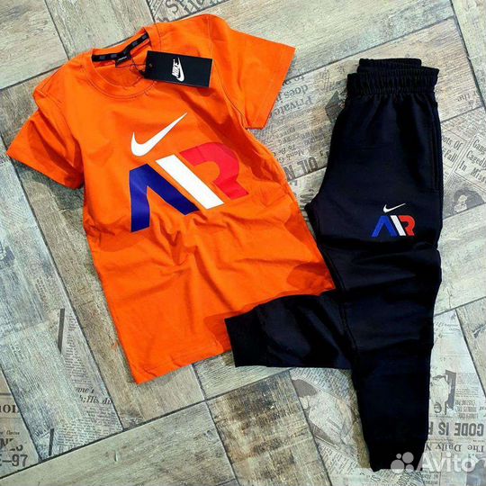 Спортивный костюм Nike, Турция