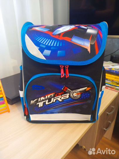 Рюкзак школьный для мальчика ортопедический