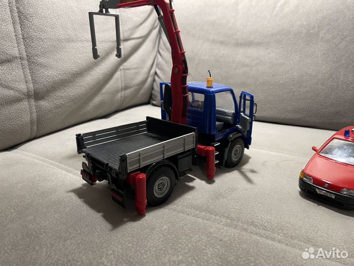 Mercedes unimog 1/24 majorette