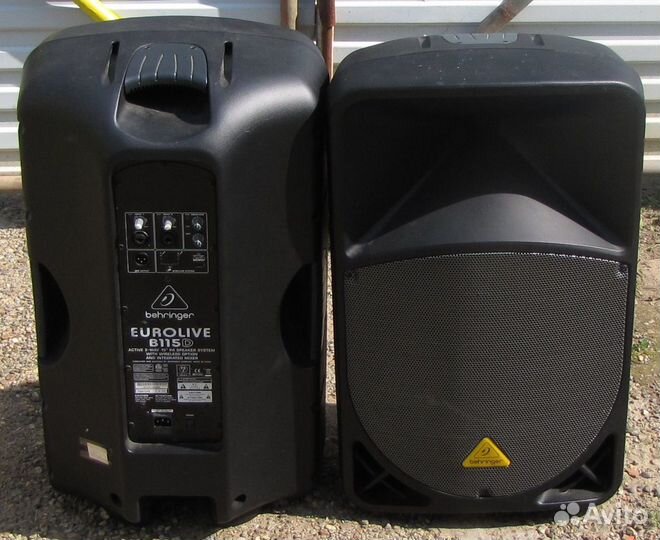 Колонки активные Behringer 1000W 2ш B115D Eurolive