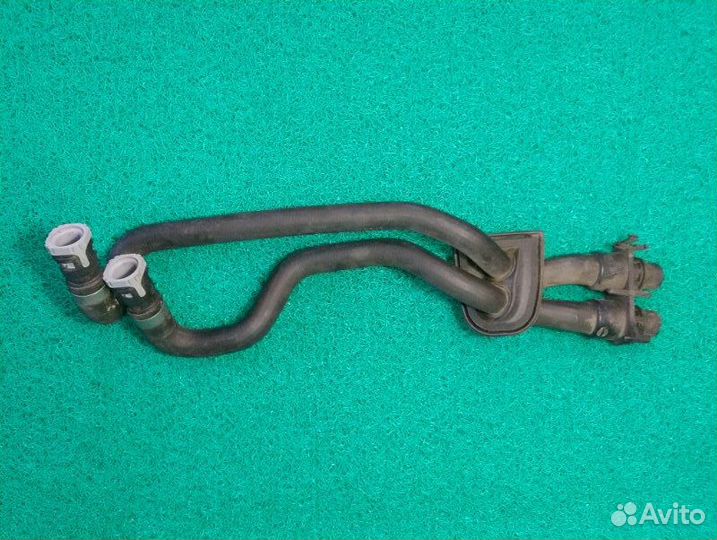 Патрубок системы охлаждения Land Rover Freelander