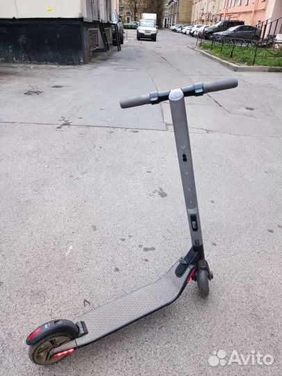 Электросамокат Ninebot KickScooter by Segway ES2
