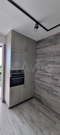 3-к. квартира, 70 м², 9/16 эт.