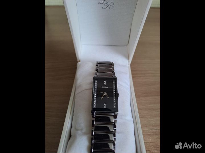 Часы женские Orient новые
