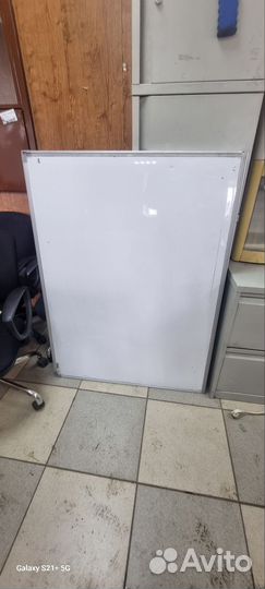 Магнитно маркерная доска