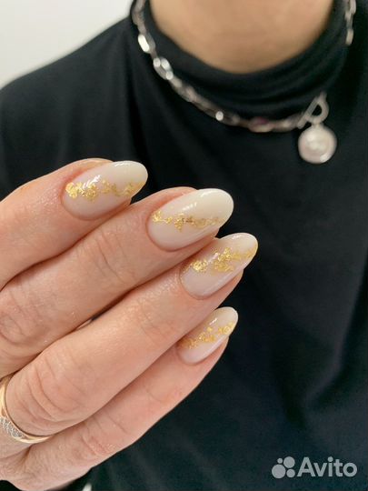 Маникюр, покрытие шеллак, наращивание ногтей