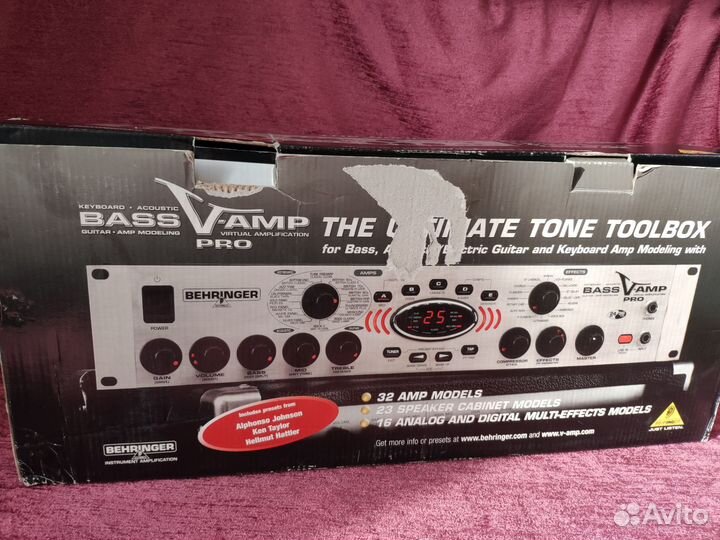 Гитарный процессор Behringer bass V-amp pro