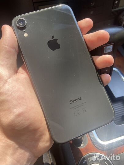 iPhone Xr, 128 ГБ