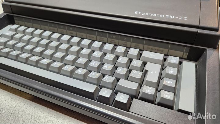 Пишущая машинка Olivetti ET personal 510 -11