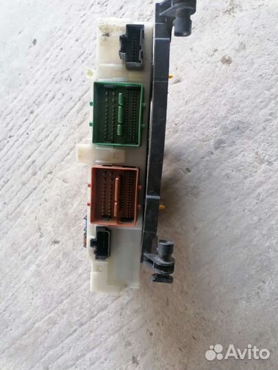 Блок предохранителей Ford Galaxy II