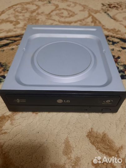 Дисковод для компьютера