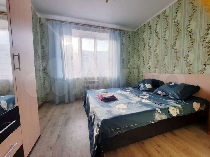 2-к. квартира, 65 м², 6/9 эт.