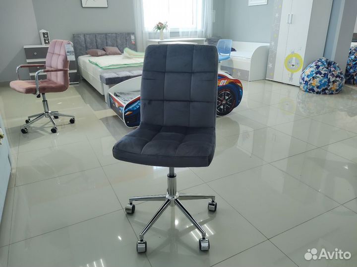 Кресло офисное компьютерное