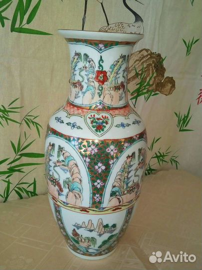 Ваза китайская фарфоровая винтажная