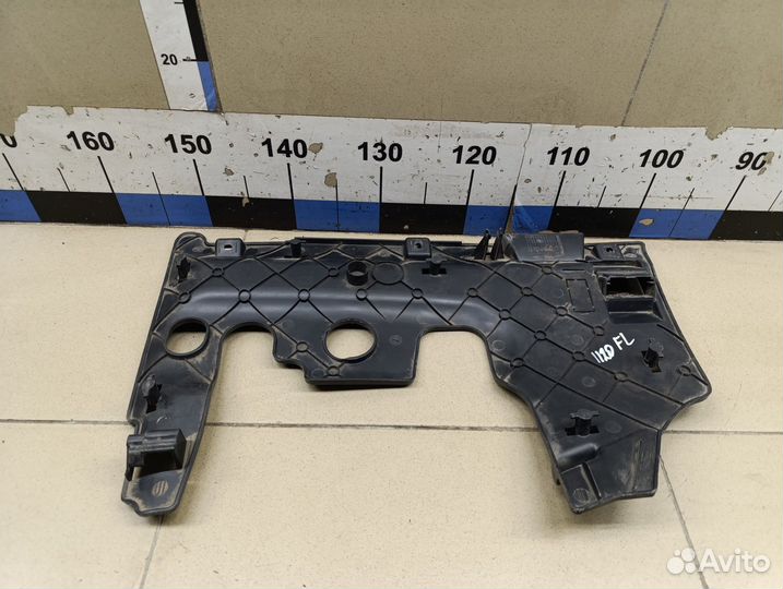 Накладка (кузов внутри) VW Jetta 2011