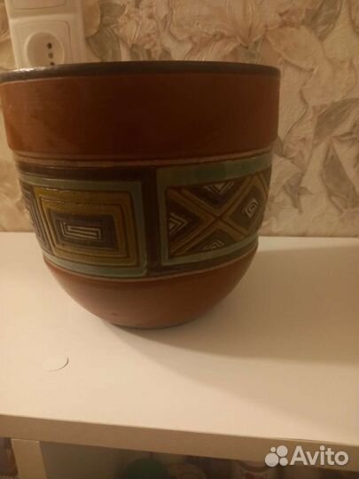 Керамический цветочный горшок