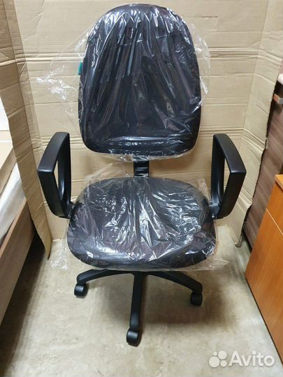 Компьютерное кресло