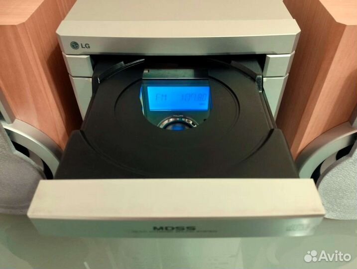 Музыкальный центр LG FFH-2850AX