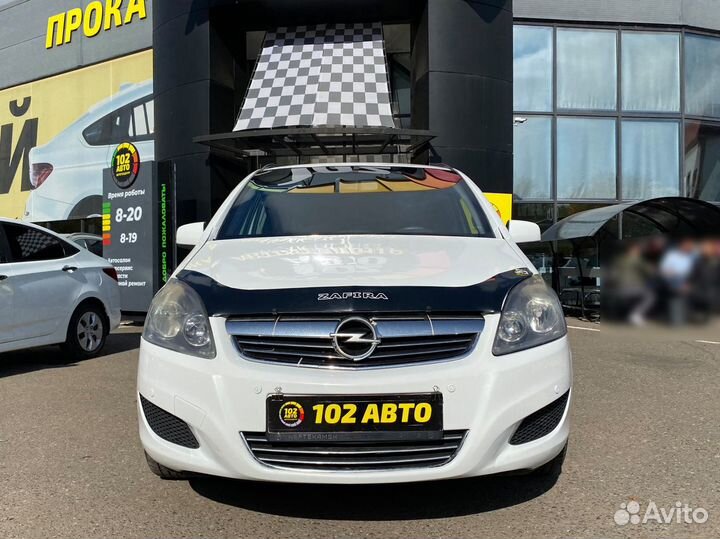 Opel Zafira 1.8 МТ, 2013, 139 000 км