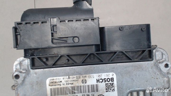 Блок управления двигателем Volkswagen Jetta 5, 200