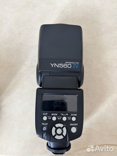 Вспышка камеры Yongnuo 560