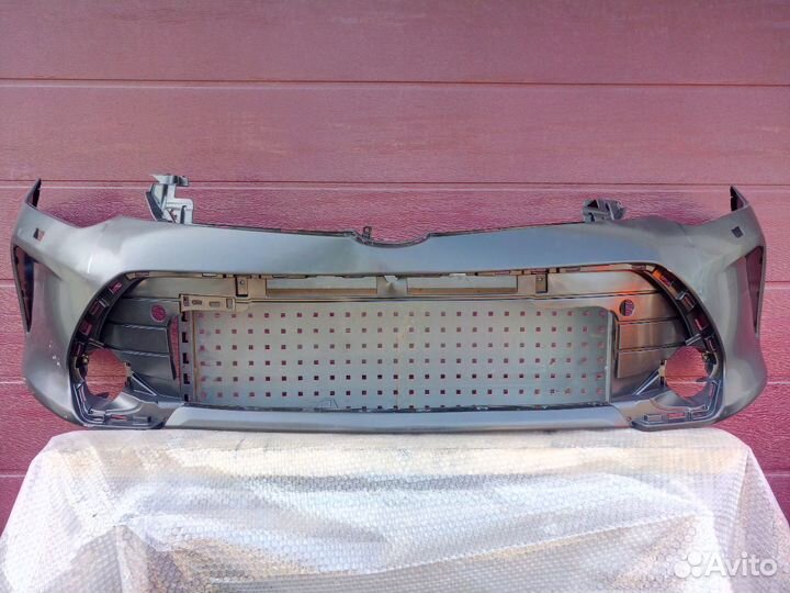 Бампер передний Тойота Камри