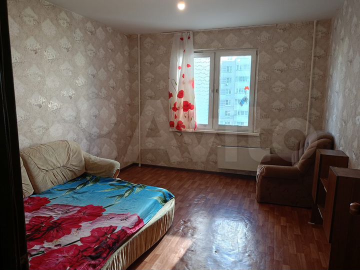 Комната 9 м² в 3-к., 6/17 эт.